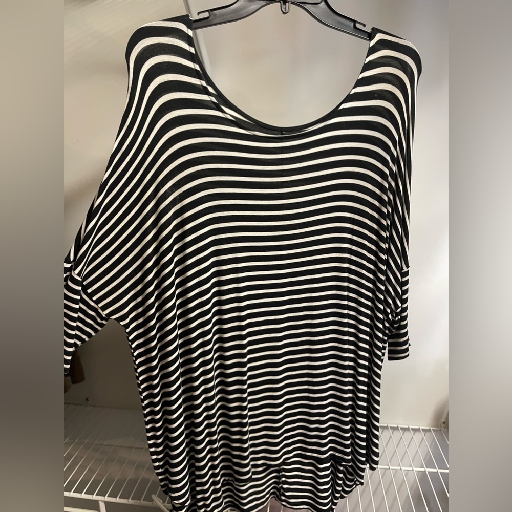 American Eagle 3/4 sleeve striped shirt
